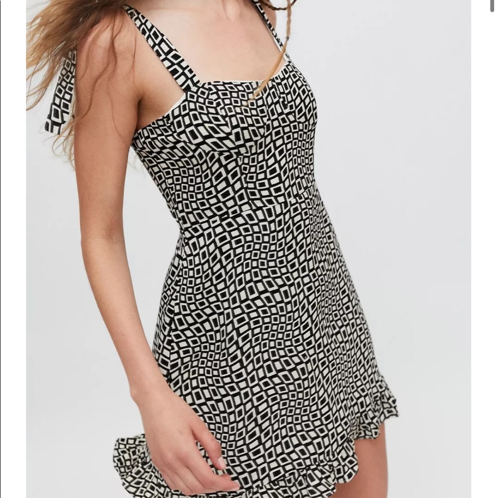 UO Jolene Linen Tie-Shoulder Mini Dress